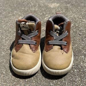 Carter’s Toddler Shoes Size 6